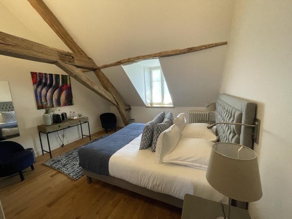 Manoir De Villamont Savigny-lès-Beaune Стая снимка